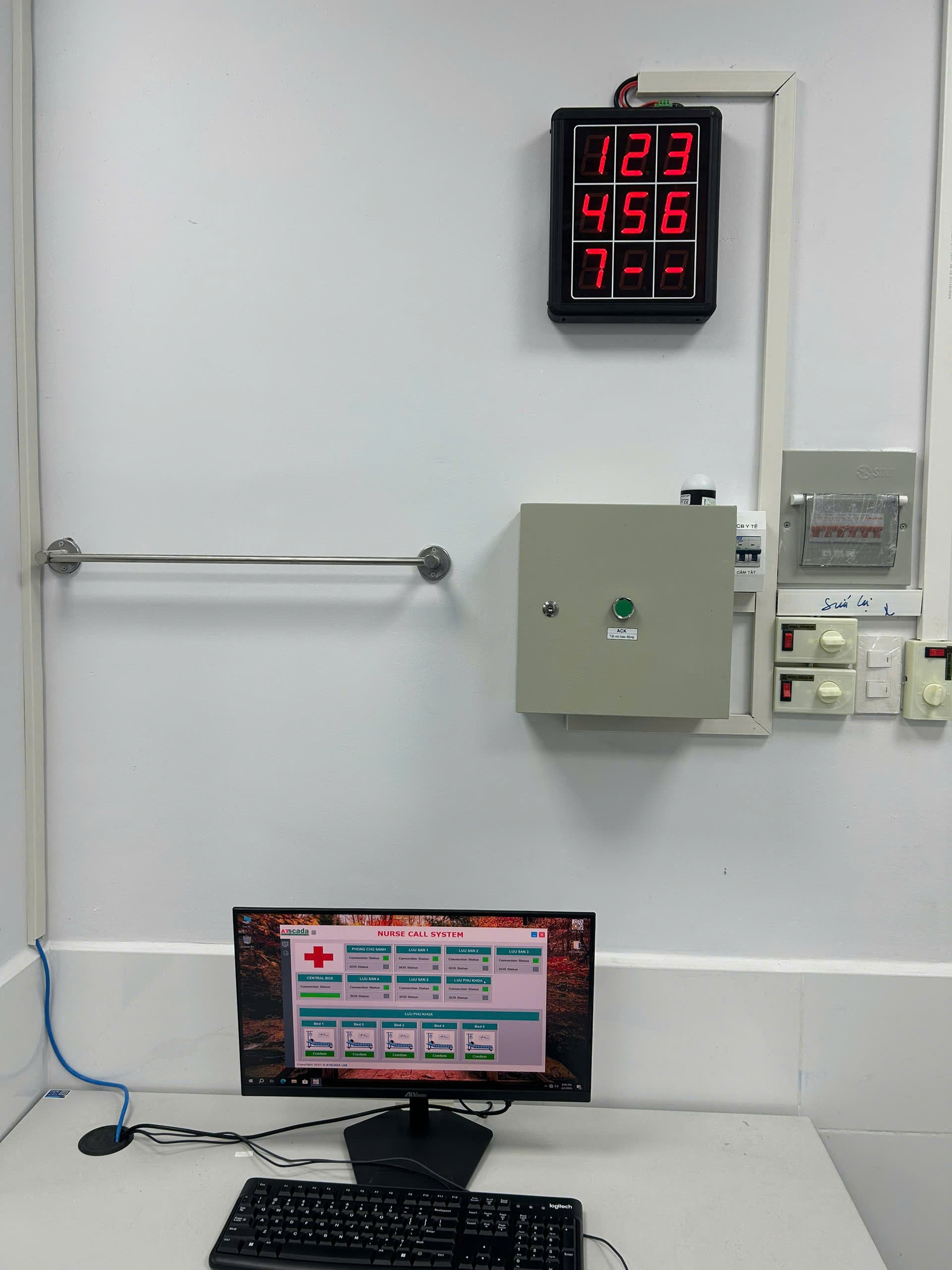 Nurse Call System SOS Button & Room Indicator Light | Smart Nurse Call System